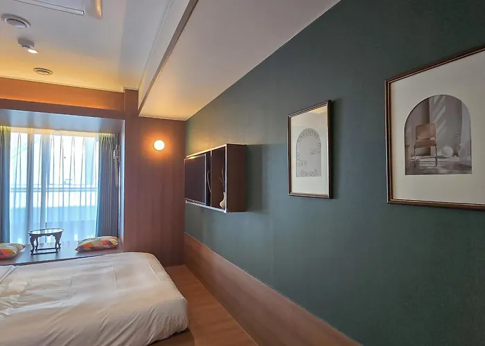 Hostel 마루 종로 Maru Jongno Seoul